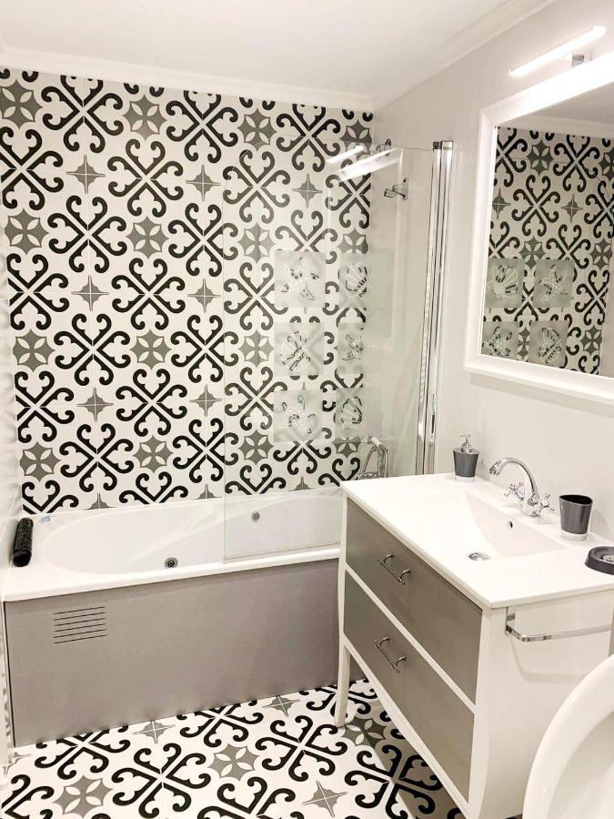 Apartamento Dactonium - Ribeira Sacra Monforte De Lemos Luaran gambar